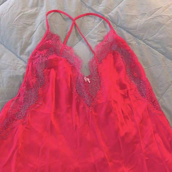 Victoria’s Secret Satin Slip/Nightie - Picture 2 of 6